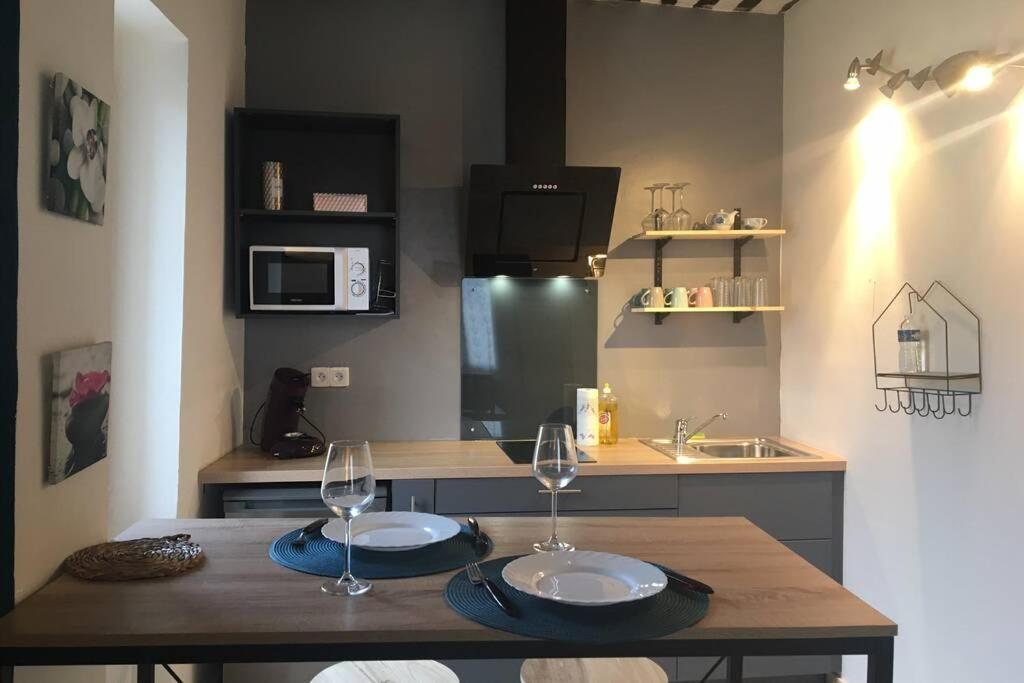 Studio De Charme Le Clos De L'Etang + Place De Parking Л'Іль-сюр-ла-Сорг Екстер'єр фото