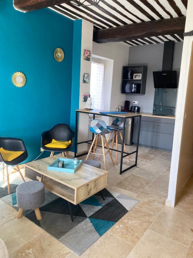 Studio De Charme Le Clos De L'Etang + Place De Parking Л'Іль-сюр-ла-Сорг Екстер'єр фото